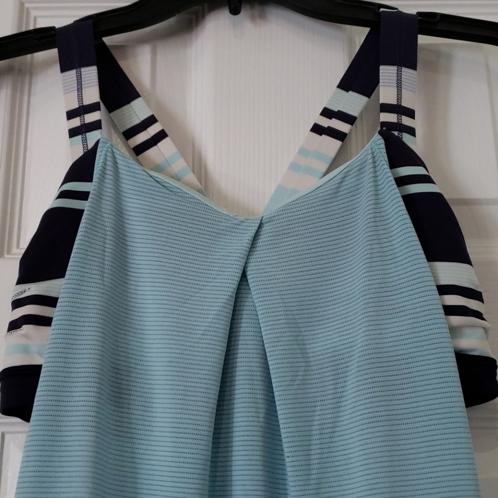 Lululemon Rest Less Tank Size 6 - Picture 8 of 16